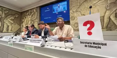 Uma cadeira vazia na Câmara do Rio