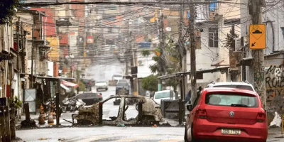 Senado aprova projeto que criminaliza obstrução de vias com barricadas