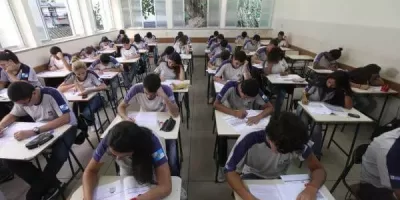 Matrículas na rede estadual do RJ começam nesta quinta-feira; primeira fase de inscrições é totalmente online