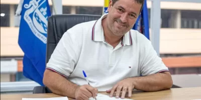 Léo Vieira: prefeito de São João de Meriti tem quase 80% de aprovação, aponta pesquisa