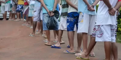 Mais de 1,2 mil presos sumiram durante as ‘saidinhas’ no Rio em 2025.