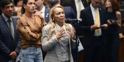 Unidades de saúde do RJ devem divulgar direito à pensão para crianças com síndrome congênita do zika vírus