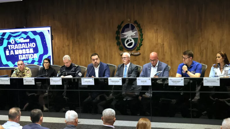 Rio de Janeiro terá 26 mil agentes de segurança e tecnologia de ponta no Carnaval, anuncia Castro