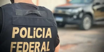 Policiais federais aprovam greve e pressionam governo Lula por valorização