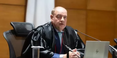 Governador interino Ricardo Couto publica suas primeiras exonerações no Diário Oficial desta terça