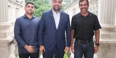 Castro oficializa saída de secretários para a disputa das eleições