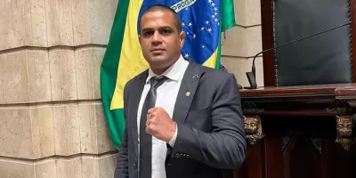 Chagas Bola, do PL, toma posse como vereador na Câmara do Rio e assume o lugar de Diego Faro