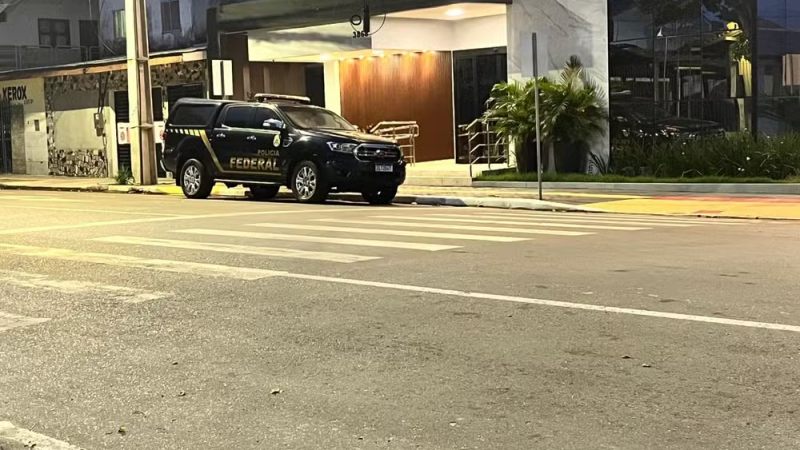 Prefeito e vice de Macapá são afastados em operação da PF sobre licitações na Saúde