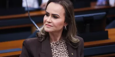 Comissão da Câmara Federal avança na proteção dos pais de crianças com câncer