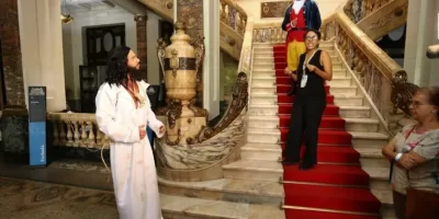 Palácio Tiradentes celebra Centenário com visita teatralizada gratuita neste feriado