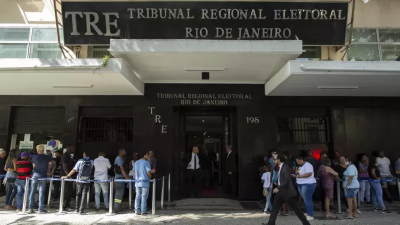 Postos de atendimento do TRE-RJ abrem nos feriados de Tiradentes e São Jorge