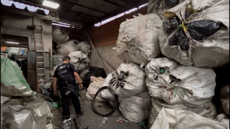 Polícia Civil apreende 300 toneladas de cobre e leva mais de 270 para a cadeia no Rio