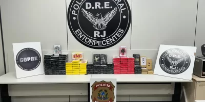 Azar do tráfico: PF intercepta carga com 110 kg de cocaína na Dutra e prende motorista em flagrante