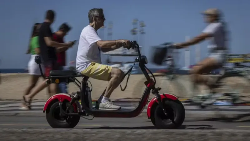MP pede suspensão de regras da Prefeitura do Rio que regulam bicicletas e patinetes elétricos