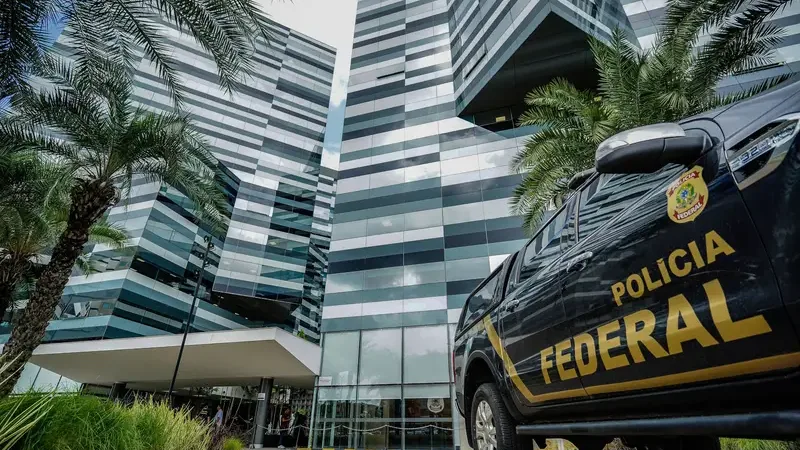 Polícia Federal mira dirigentes de associações em nova fase de operação sobre descontos ilegais no INSS