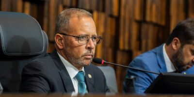 ‘Cada deputado tem seu CPF e responde pelos seus atos’ afirma Delaroli, vice-presidente da Alerj, sobre prisão de Thiago Rangel