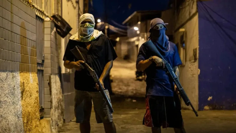 Criptomoedas, drones, IA: facções do Rio digitalizam crimes e se igualam a organizações internacionais