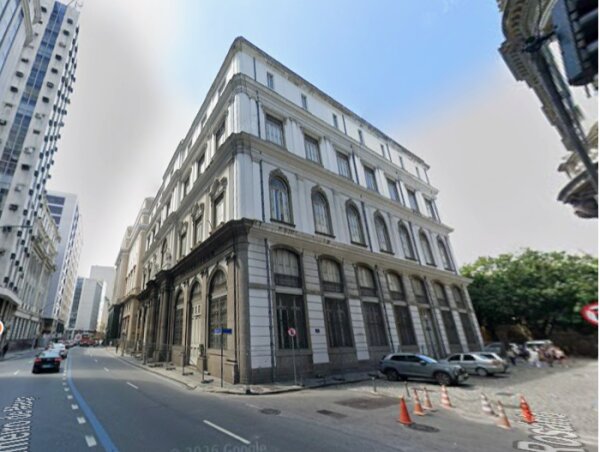Histórico prédio dos Correios no Centro do Rio vai a leilão com valor inicial de R$ 53,6 milhões
