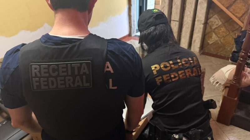 PF mira esquema que teria desviado 300 computadores e até veículos da Receita Federal