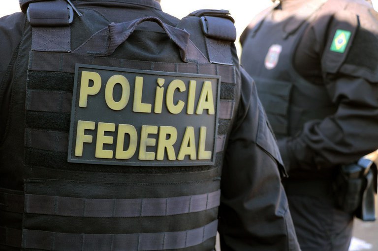 PF mira grupo armado que movimentou mais de R$ 350 milhões e impôs serviços na Baixada