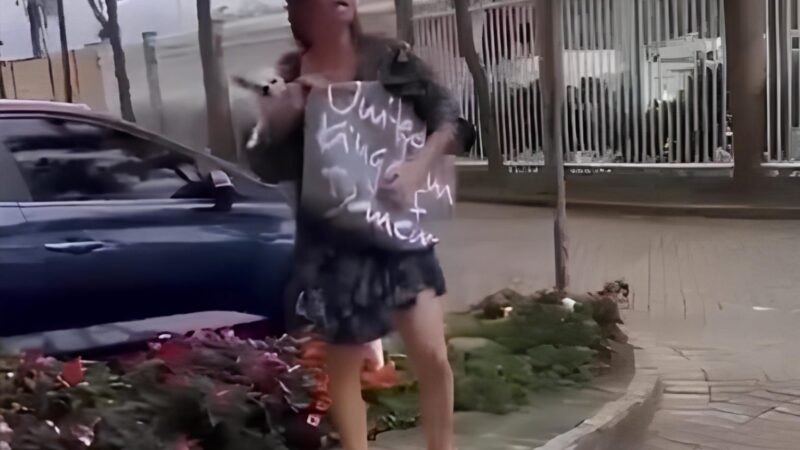Maus-tratos no Recreio: mulher é presa após ser filmada sacudindo cachorro dentro de condomínio