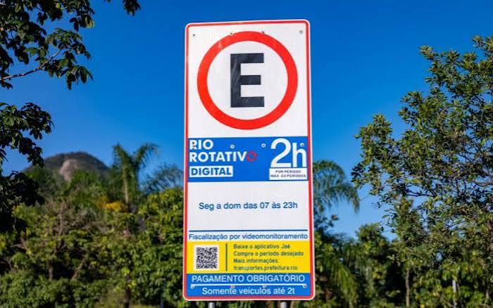 Rio Rotativo passa a permitir até 10 horas na mesma vaga e ganha novos espaços na Urca, Barra e Centro