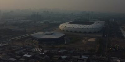 Queimadas quase quadruplicam no Amazonas, e Manaus amanhece coberta de fumaça